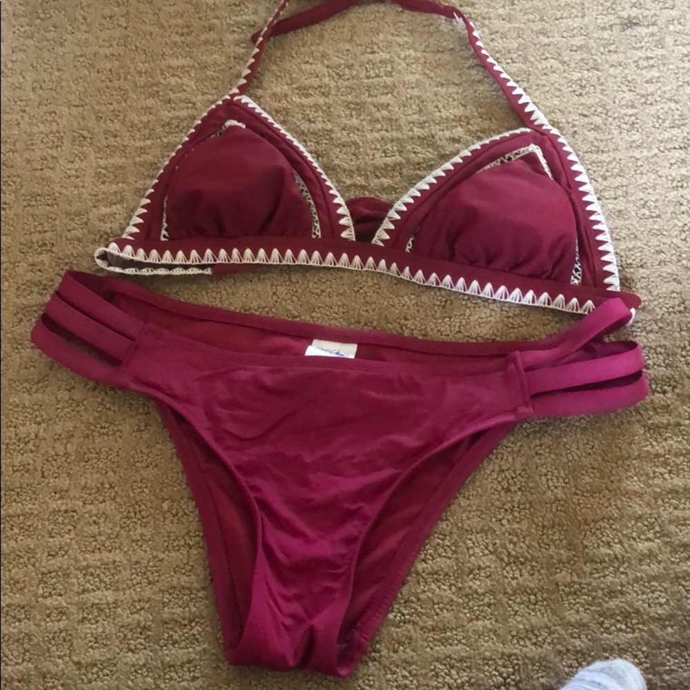 Maroon bikini set with white trim